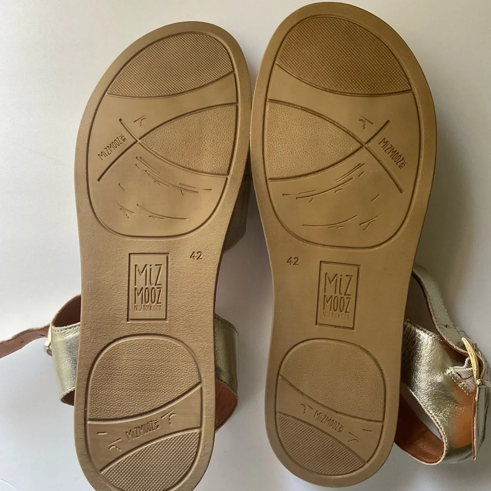 MIZ MOOZ Gold Metallic Leather Sandals size 42 - Picture 5 of 8